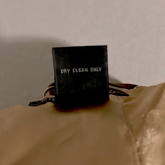 Bisou Bisou by Michele Bohbot Sexy gold metal sequin mesh halter Sz: M - Picture 8 of 8